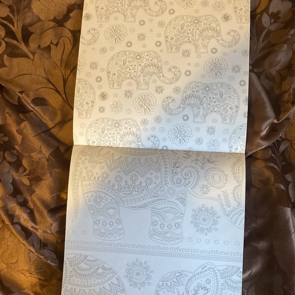 De-stress Coloring book for adults. - Picture 4 of 6